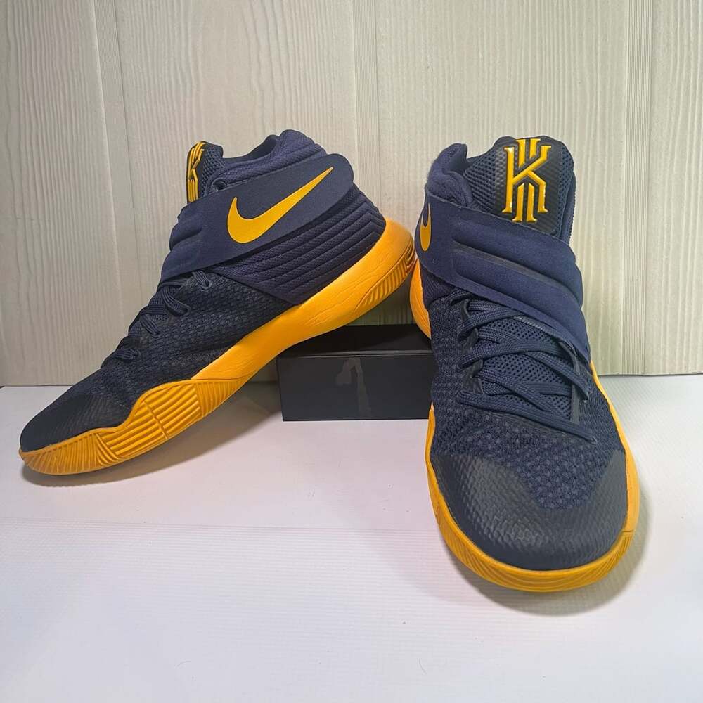 Nike Kyrie 2 Basketball Shoes Midnight Navy University Gold